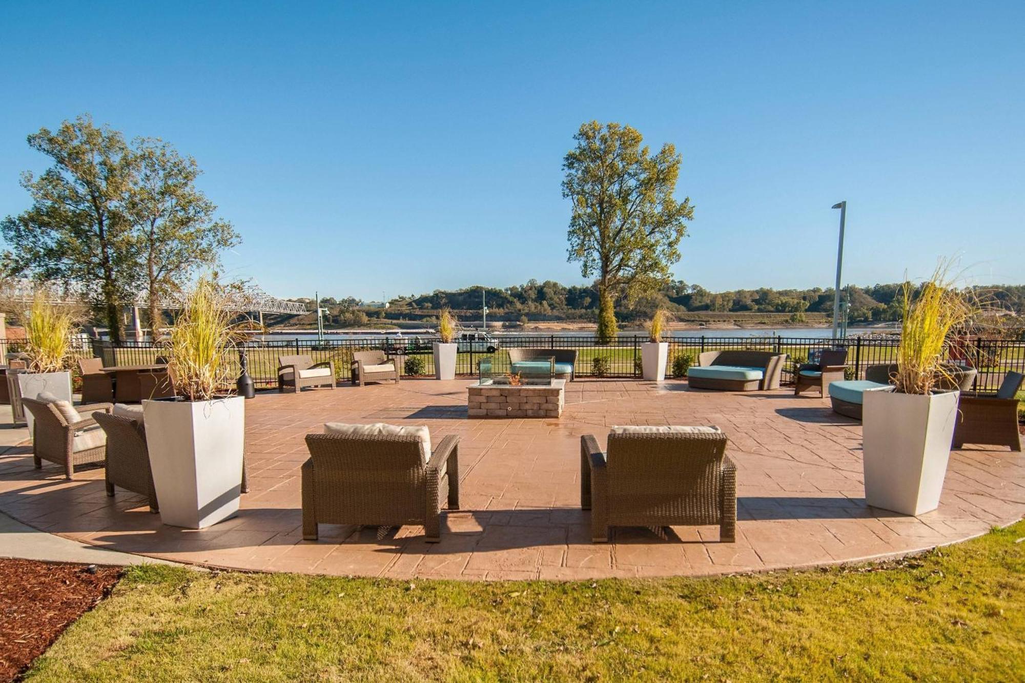 Towneplace Suites By Marriott Vidalia Riverfront Экстерьер фото