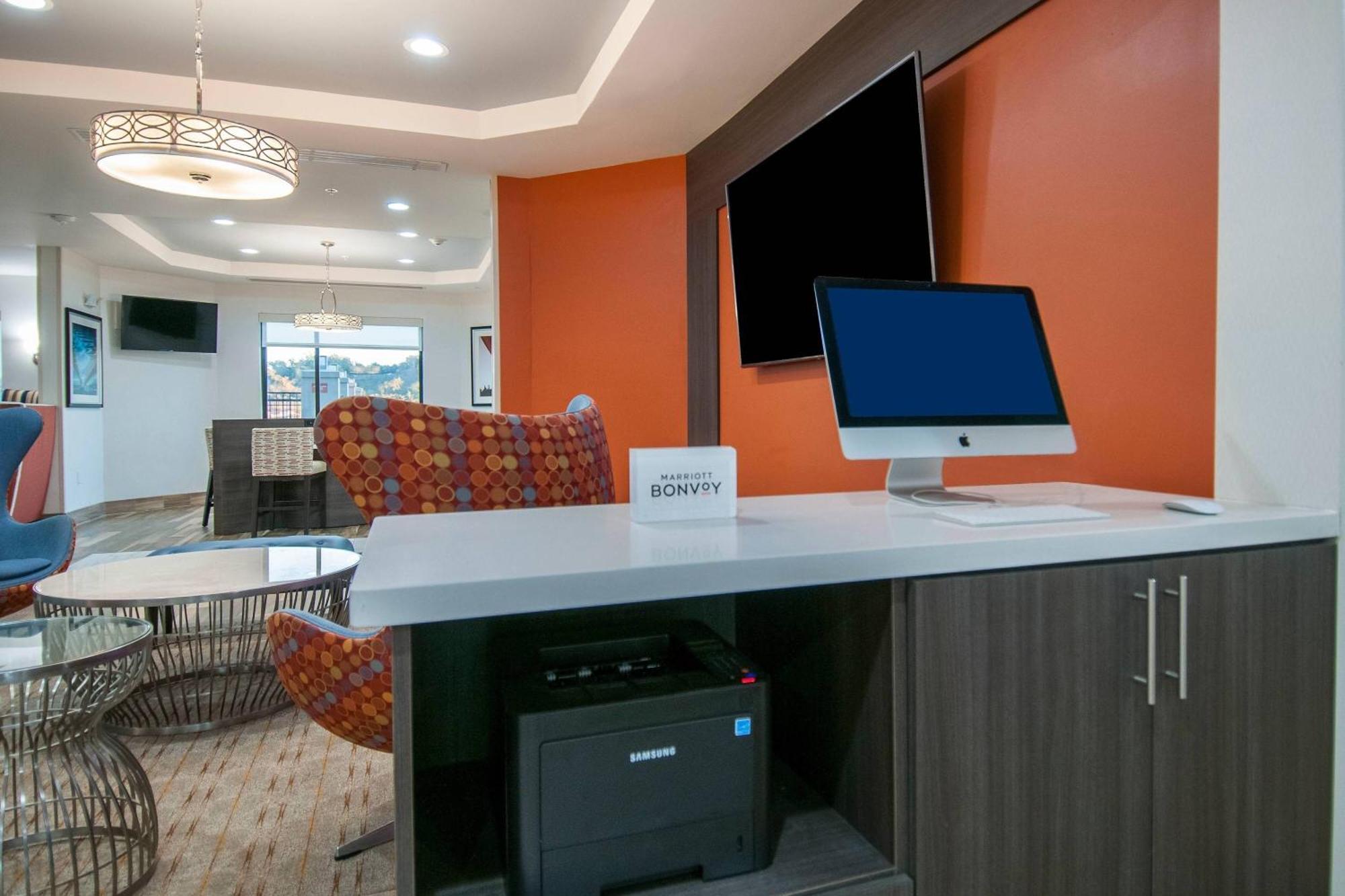 Towneplace Suites By Marriott Vidalia Riverfront Экстерьер фото
